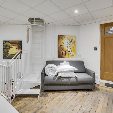 Triplex In Boulevard De Magenta By Guestready Lägenhet Paris Exteriör bild